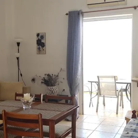 Cave U6, Near Nafplio, Апартаменты *