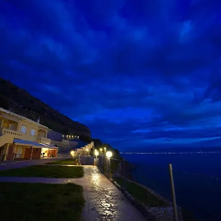 Апартаменты Cave U6, Near Nafplio,